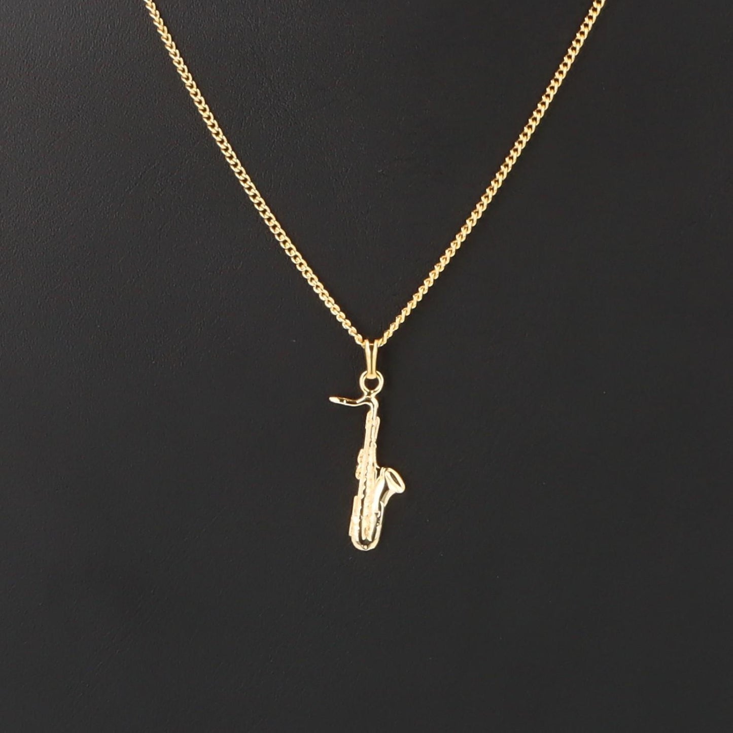Saxophone pendant, with chain, silver-plated or gold-plated