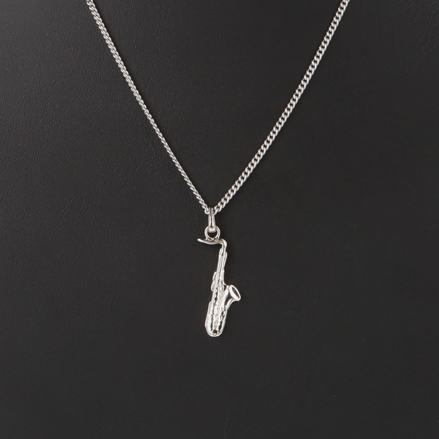 Saxophone pendant, with chain, silver-plated or gold-plated