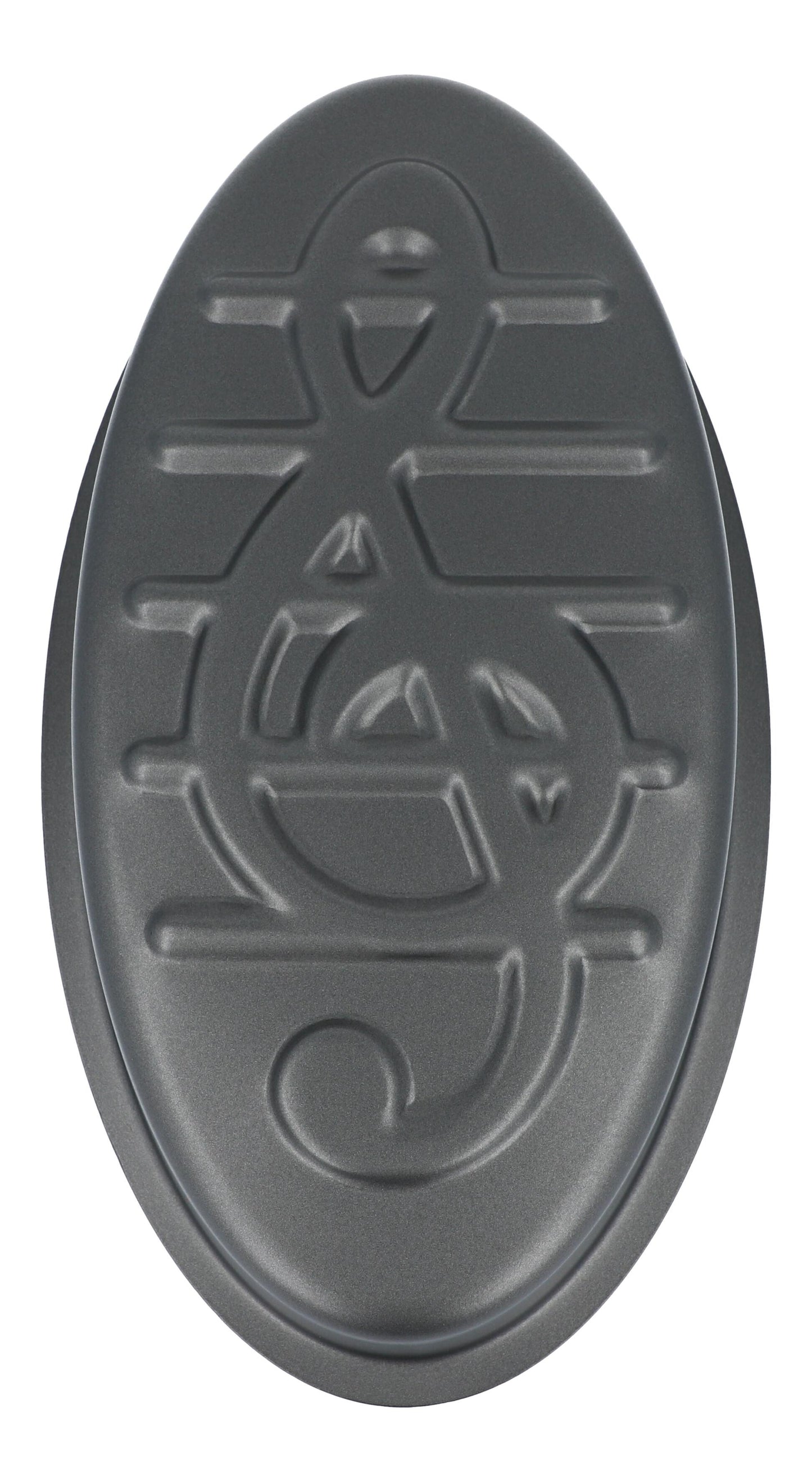 treble clef baking pan with non-stick coating