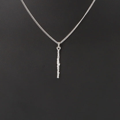 Querflöte-Anhänger, mit Kette, versilbert