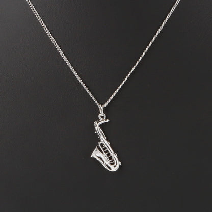 Saxophon-Anhänger, mit Kette, versilbert