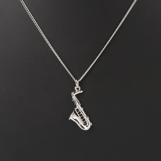 Saxophon-Anhänger, mit Kette, versilbert