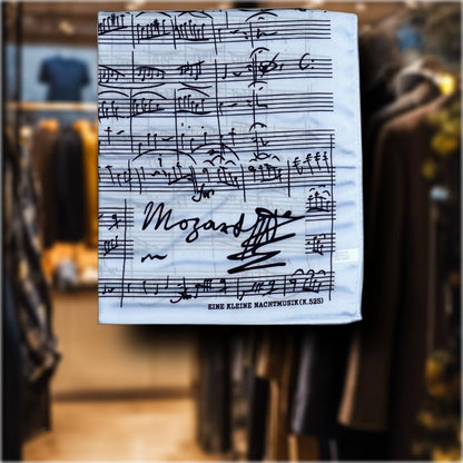 Nicki-Tuch "Eine kleine Nachtmusik" von Wolfgang Amadeus Mozart