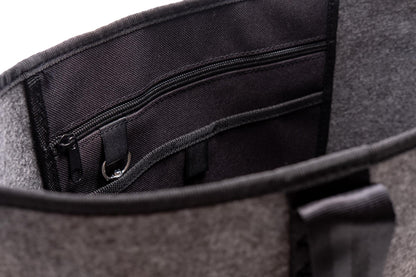 Filz-Henkeltasche mit schwarzem Violinschlüssel